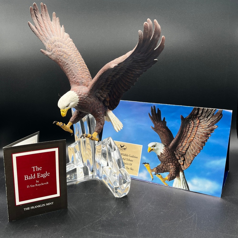Franklin Mint Bald Eagle D Van Ruyckevelt Porcelain Crystal Figurine '91 As Is